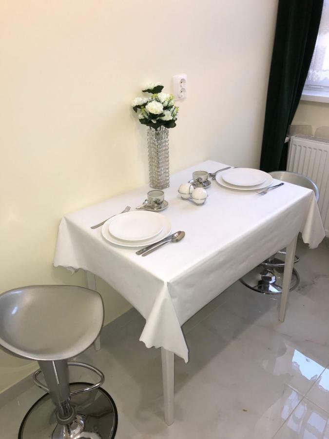 Ella Apartman Дебрецен Экстерьер фото